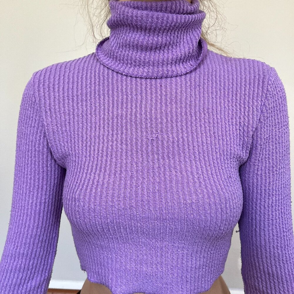 purple turtle neck crop top